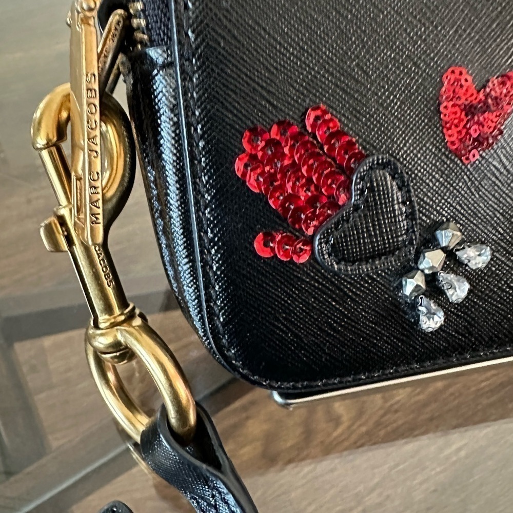 💎AUTHENTICATED MARC JACOB LIMITED EDITION CAMERA BAG💎 - Picture 5 of 15